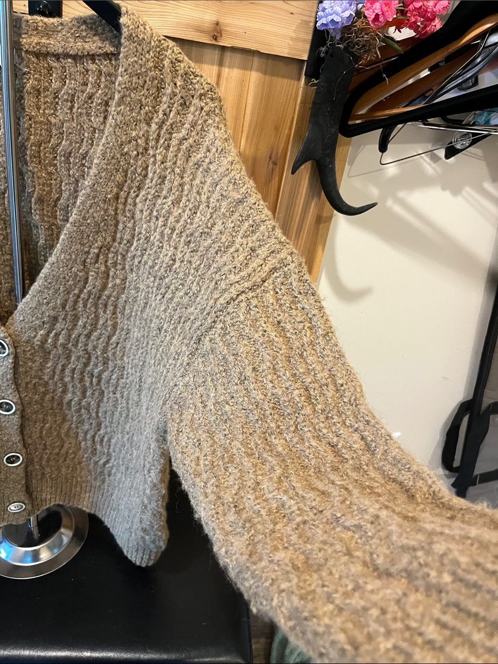 POL Taupe Textured V‑Neck Cardigan with Front Buttons - Picture 5 of 10